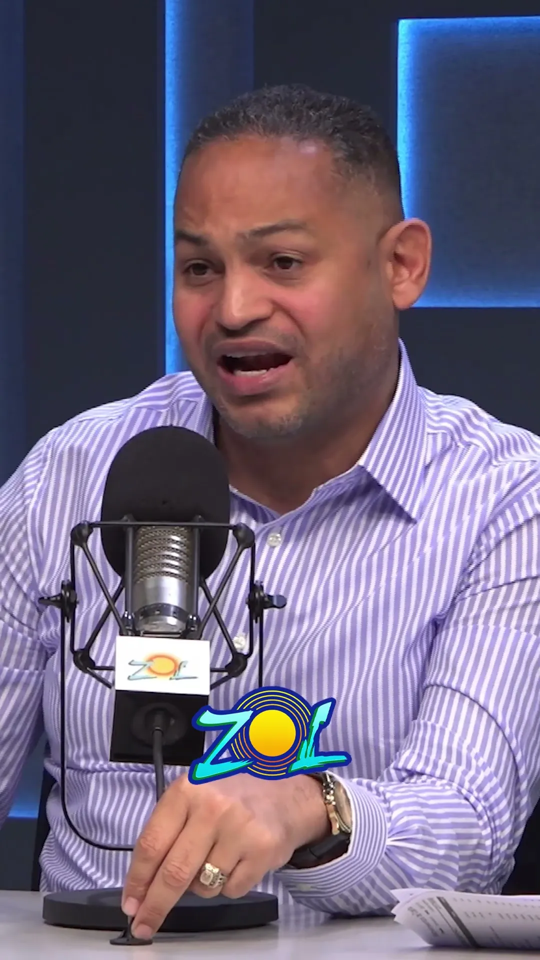 SOMOS COMPLEMENTO NO COMPETENCIA