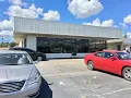 1608 S Gloster St
