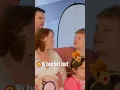 Download Lagu Wie is de bron van het nare geurtje bij de Wildeman-fotoshoot? | Een huis vol S24#19 | KRO-NCRV