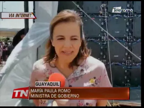 Gobierno condecoró a 7 mil 600 policías por labor