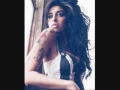 Download Lagu Amy Winehouse- Valerie (Best Version)