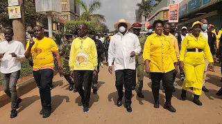 Teacher Mpamire the President on the Street