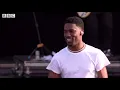 Download Lagu Giveon - Heartbreak Anniversary (Tradução) (Wireless Festival 2022)