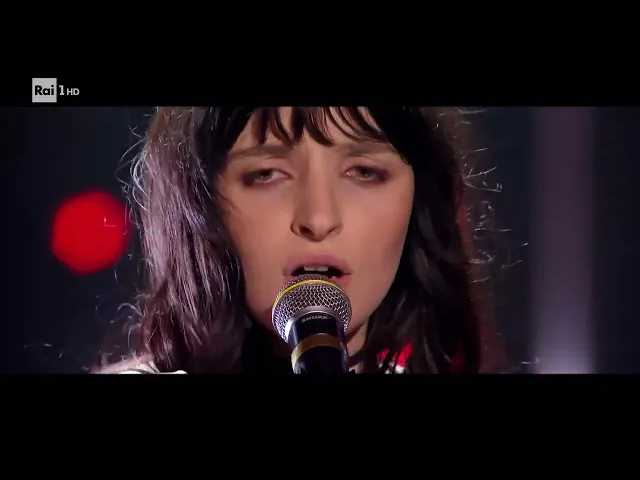 Sarà Sanremo 2024 - Angelica Bove canta 'La nostra malinconia'