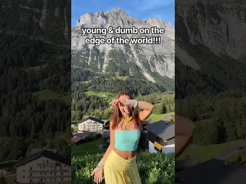that’s me!! 💚⛰️💐🤭 #lisishops #lisi #switzerland #switzerlandtravel #travel #travelvlog