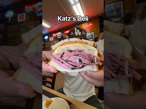Katz’s Deli after a long night out #foodreview #mukbang