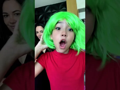 Pintei o cabelo #shorts #viral #comedy #shortvideo