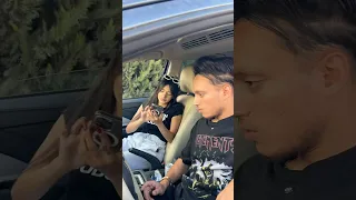 هو ايه اللي مصطفي بيعملو ده 