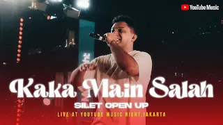 Silet Open Up - Kaka Main Salah (Live at YouTube Music Night)