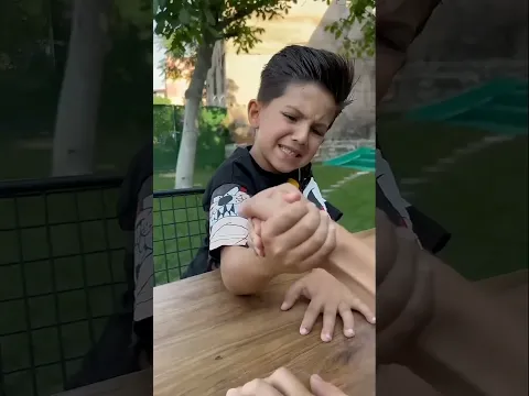 इस लड़के ने तो सभी को हैरान कर दिया 🤔🤯🤣#shorts #youtubeshorts #facts #experiment #funny #comedy