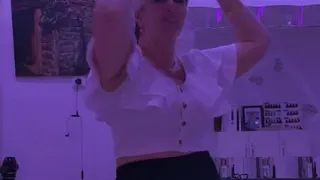 كايده العزال انا من يومى 