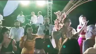 اه يا عيوني يا عيوني عن حبك نضرب بالبوني دندنها
