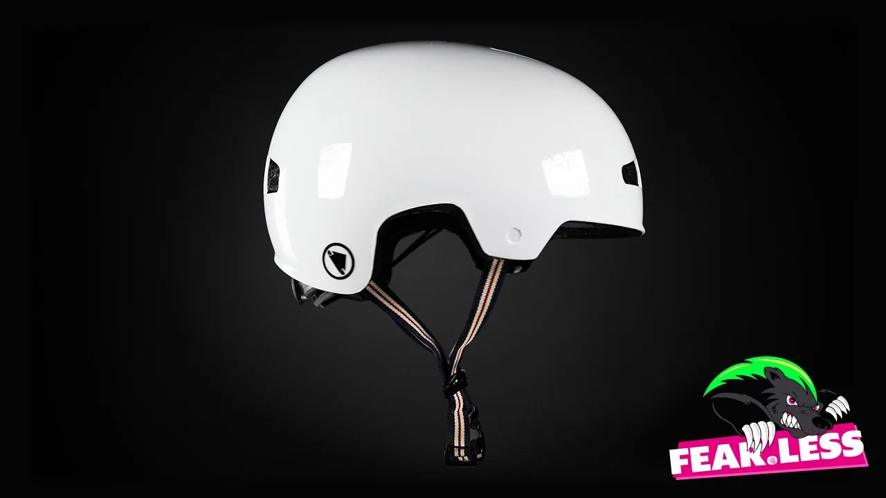 E1540 Pisspot Helmet