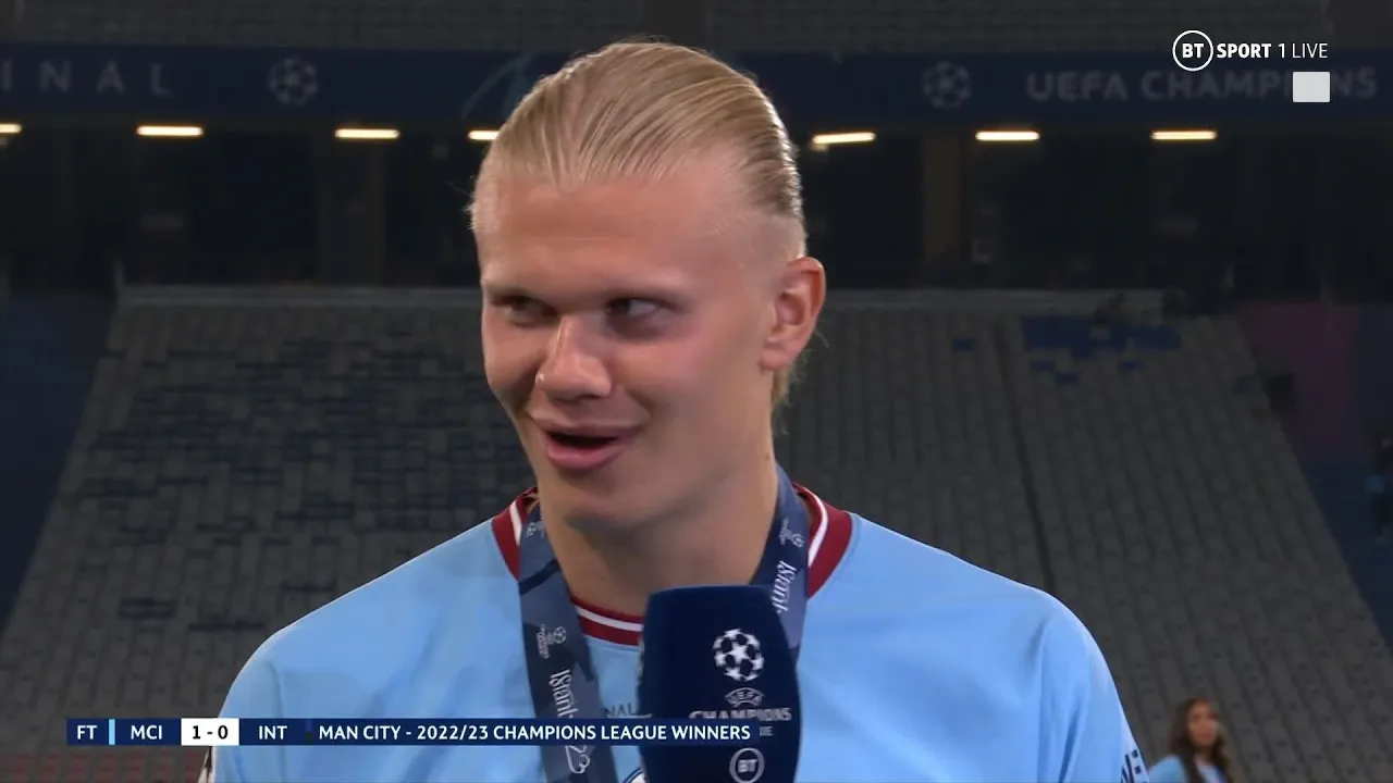 "I Still Have That Balotelli Jersey..." ???? Shots Fired From Erling Haaland! ???? #UCLFinal