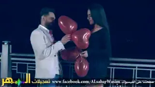 نسوان البشرية كلن جابو بشر إلا أمك انتي وحدة جابت قمر دندنها