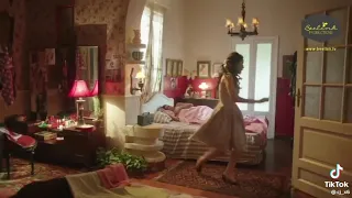 بوس يسمين صبرى نارر  بوس يسمين صبرى نارر