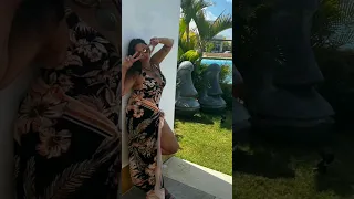 كشفت افخاذها وصدرها داليا البحيرى صدمت الجميع فى ظهور جرئ خلال قضاء عطلتها الصيفيه والجمهور يعلق 