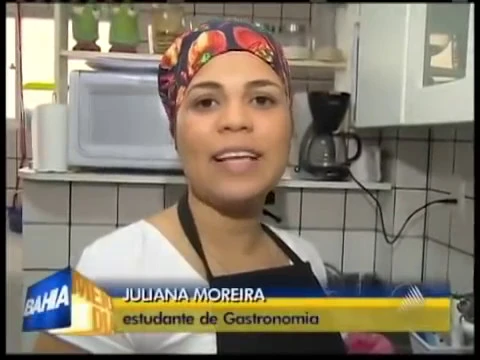 APRENDA A FAZER UM DELICIOSO CUPCAKE
