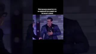 سلمان خان يختنق من الضحك 