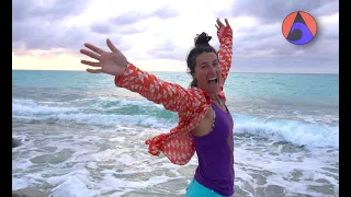 SAIL across the Gulf Stream to the BAHAMAS  with a surprise [WI Ep 102]