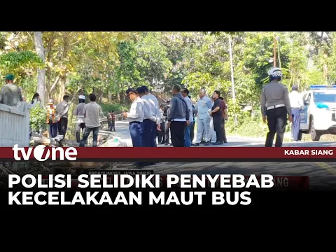 Olah TKP Kecelakaan Fatal Bus di Probolinggo