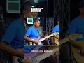 Cak momon mainkan lead lagu ghibah no ekspresi #adella #momon #melodidangdut #gitaris