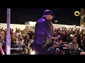 الفنان المغربي الدوزي يولعها مع جمهور مهرجان Expo Wedding ببرشلونة