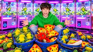 BIGGEST Claw Machine Haul EVER From A Clawcade!