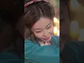 亂世荒年開局撿個不要錢的美嬌妻回家暖被窩，本以為是天降艷福，豈料竟意外覺醒時空穿梭系統！前腳倒賣現代科技，轉身屯糧救萬民，昔日廢柴逆襲成亂世霸主！