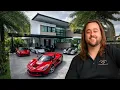 The DARK Truth About How Chumlee Became The Richest On Pawn Stars