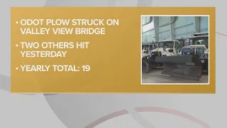 ODOT plow struck on Valley View Bridge