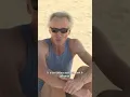 Download Lagu Laat die tropische temperaturen maar komen 😅⛱️ #pownews #strand #zon #topless #zonnen #npo3