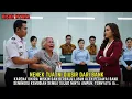 Download Lagu Pegawai Bank Ini Dipecat Karena Membantu Nenek Gembel, Tak Disangka Nenek Itu Pemilik Bank!