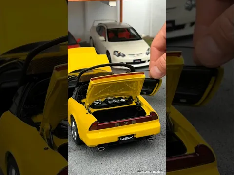 1:18 Honda NSX mk1 (NA1), yellow - LCD Models