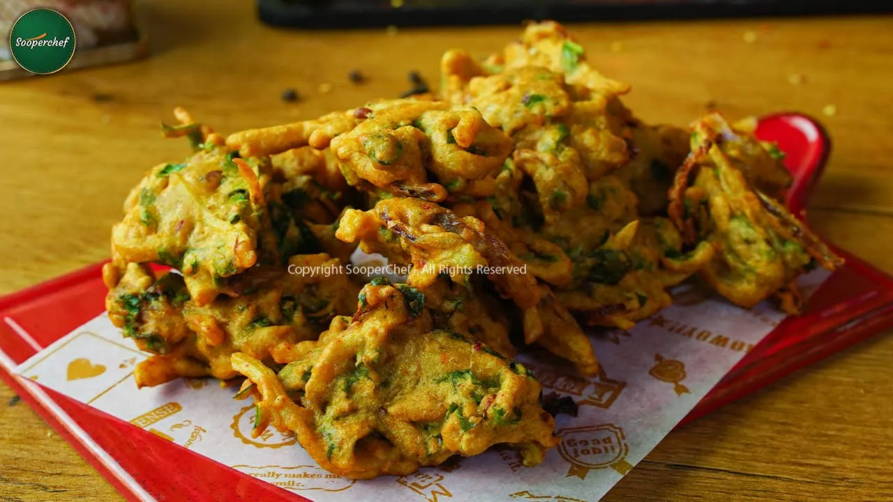 Aloo Palak Pakora Recipe by SooperChef   Iftar Special Recipes