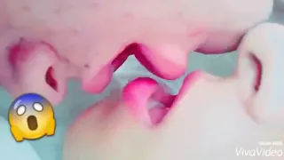 اجمل طريقة تقبيل في العالم The Most Beautiful Kisses Romantic 