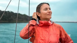 Escaping Lockdown on a Sailboat | S04E26