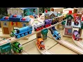 Download Lagu Talking Thomas Wooden Railway☆Brio Town and Roundhouse Course
