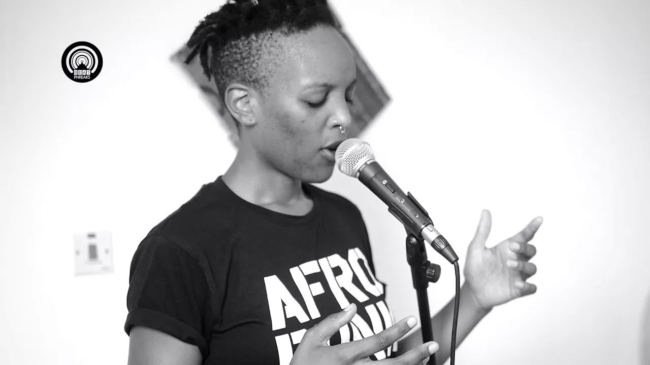 betina quest - Opposites Attract (Live Performance)