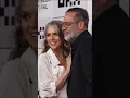 Lagu A love that only gets better with time. 🥹❤️ #HilarieBurton and #JeffreyDeanMorgan.(🎥: Getty)