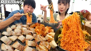🥓지글지글~ 동막해변에서 삼겹살 꿉고 시원한 비빔면 한가득 끓여서 먹방❤️ Samgyeopsal, Bibimmyeon MUKBANG