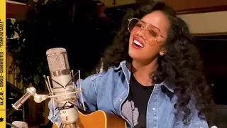 Download H.E.R. | Comfortable Live MP3