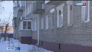 Жители омской многоэтажки пожаловались на агрессивную соседку