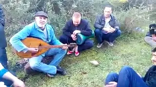 قعدة خلوية مع الشيخ الهامل 