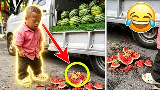 Who's playing a prank? The dwarfs' watermelon cart suffers a "poisonous attack."