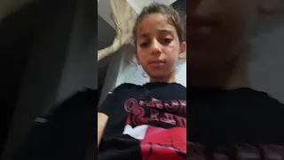 احمد تف عليا يا مامي 