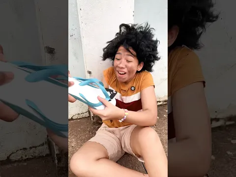 Ela ajudou a mendiga 😱😱#shorts #funny