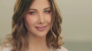                      نانسي عجرم   فيديو صغير لكل إم  ولإم ي سمعها