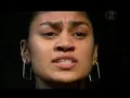 New Zealand--Adeaze ---  acoustic