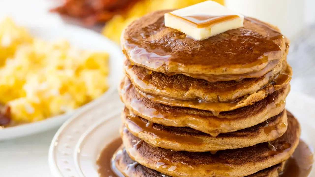 How to Make Healthy Whole Wheat Pancakes